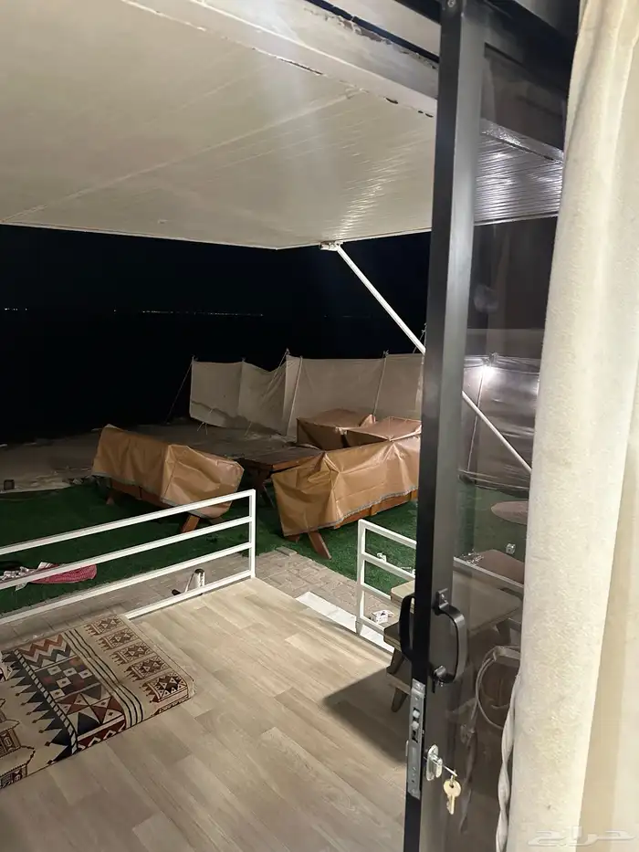 كرفان مجهز بالكامل ومكون من غرفة نوم وصاله ومطبخ ودورة ميا 11