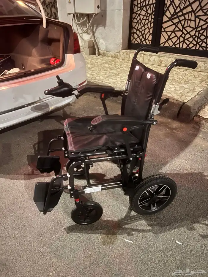 كرسي كهربائي احتياجات خاصه 1