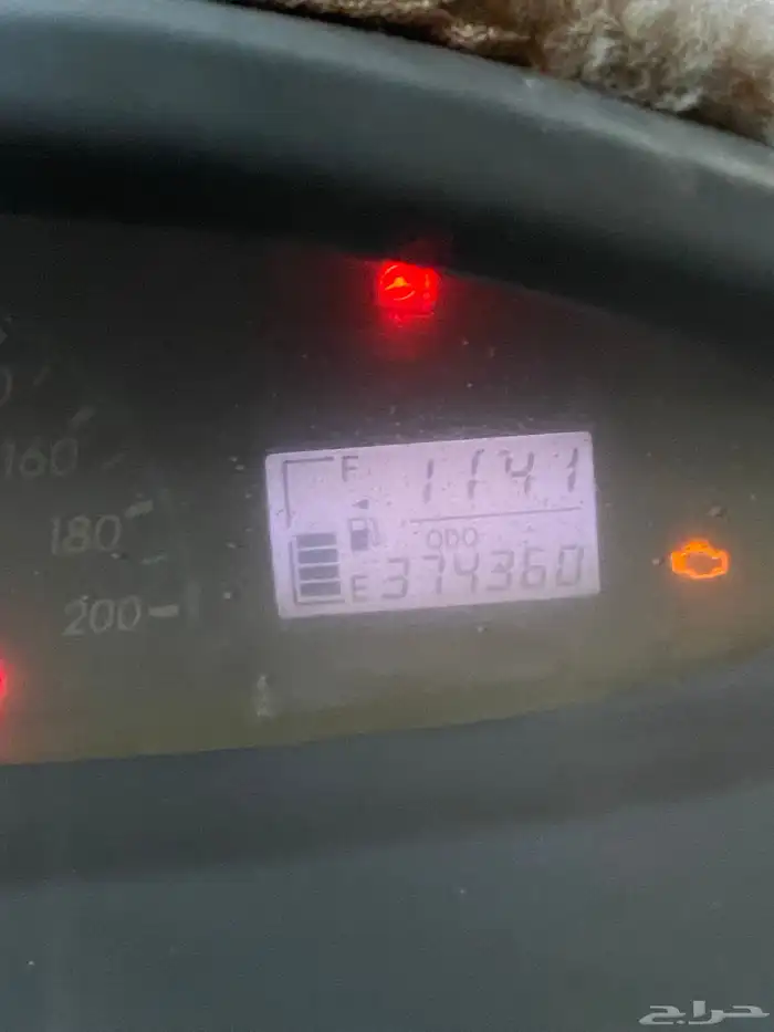 تويوتا. يارس 2011 مكينه. جاربكس حالة جيدة. السعر. 14.000 4