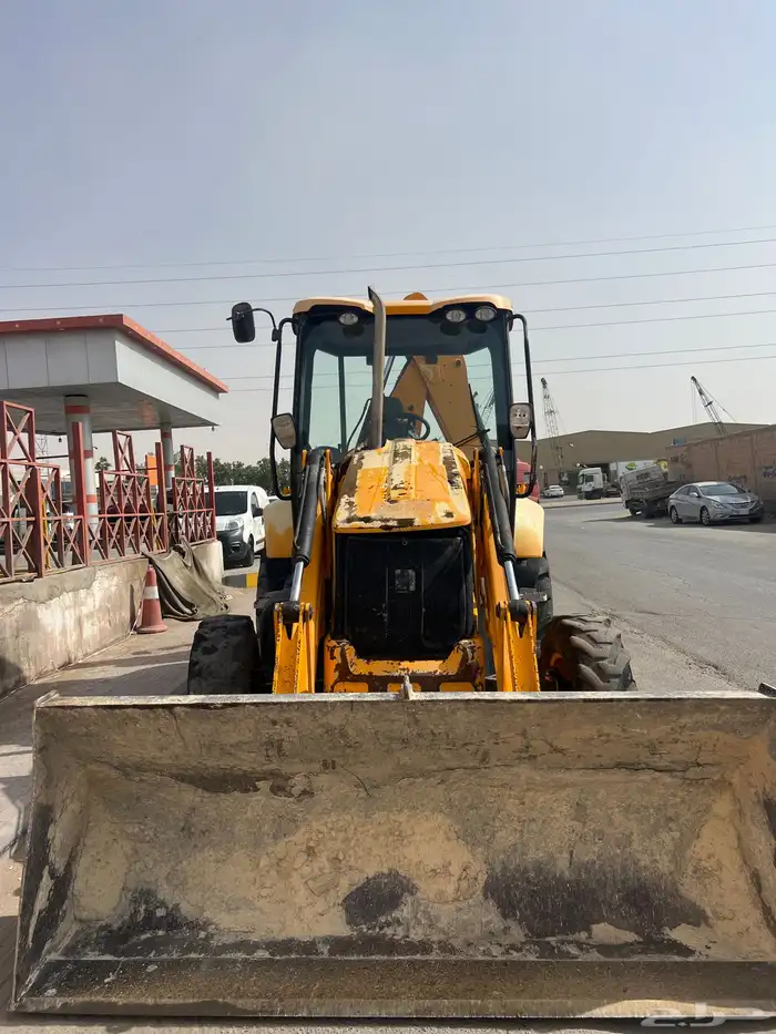 جي سي بي JCB للبيع المديل 2010 1