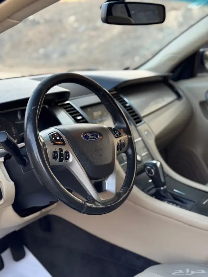 للبيع فورد تورس 2013 نص فل 13