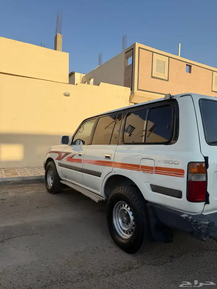 جيب GX96 على الشرط 4