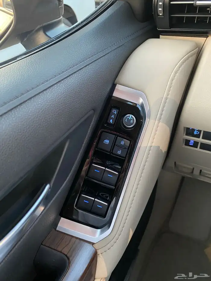 ( تم البيع ) تويوتا جكسار 2022 L4 وكالة نظيف جدا 31