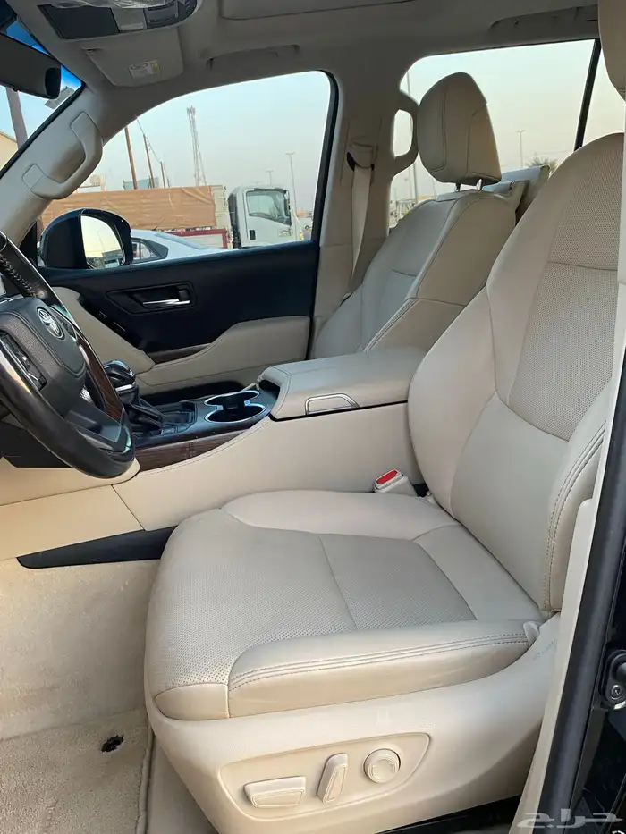 ( تم البيع ) تويوتا جكسار 2022 L4 وكالة نظيف جدا 14