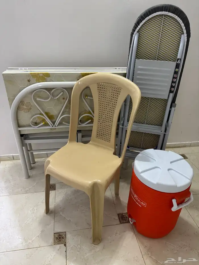 سرير كرسي ترمس طاولة كوايه 0