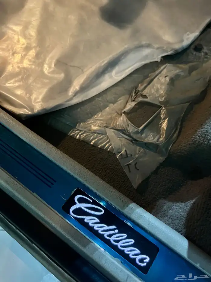 كاديلاك 2011 SRX فل كامل مخزن 50