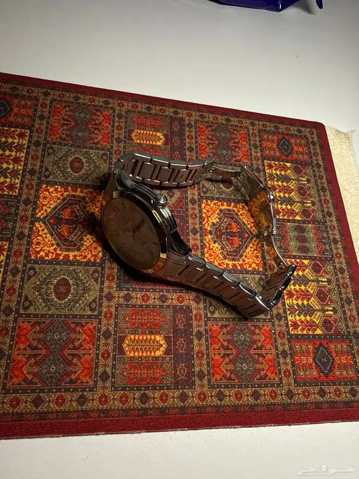 للبيع ساعة 1