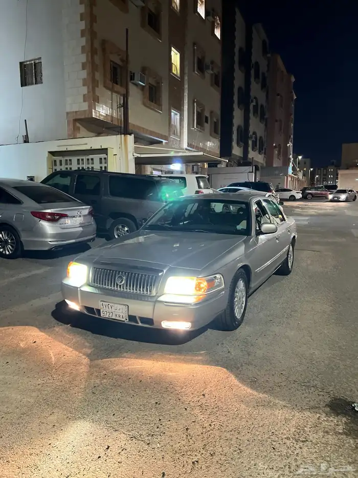 فورد قراند ماركيز شعدي 2008 11