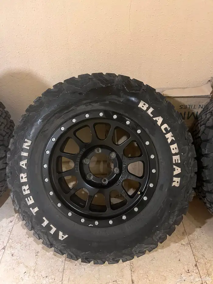 للبيع كفرات حجرية مع الجنوط 3