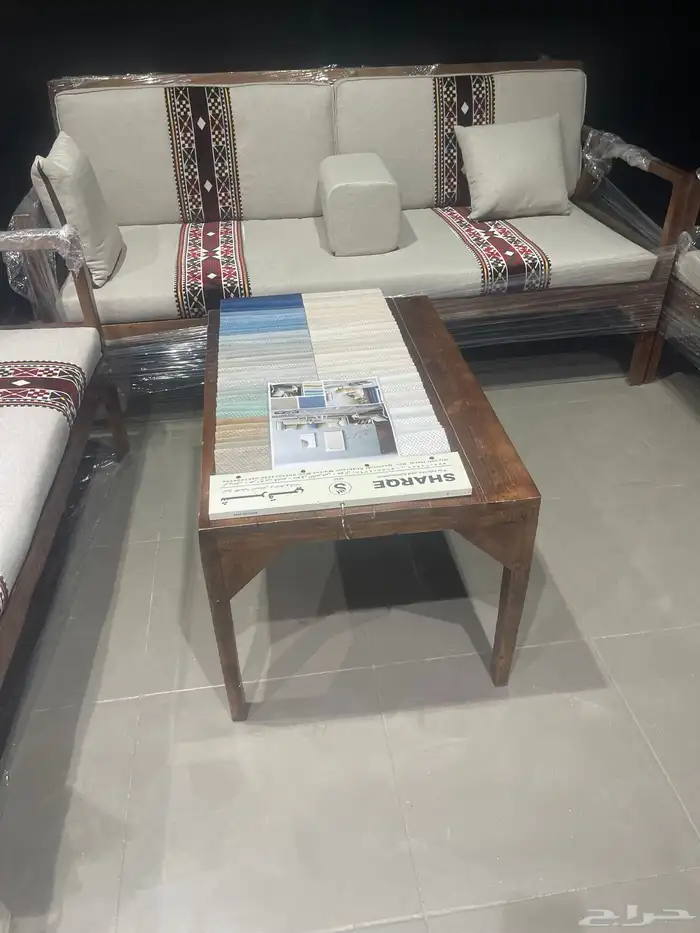 جلسات خارجية خشب وحديد وديكورات 12