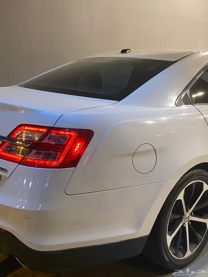 تورس للبيع 2