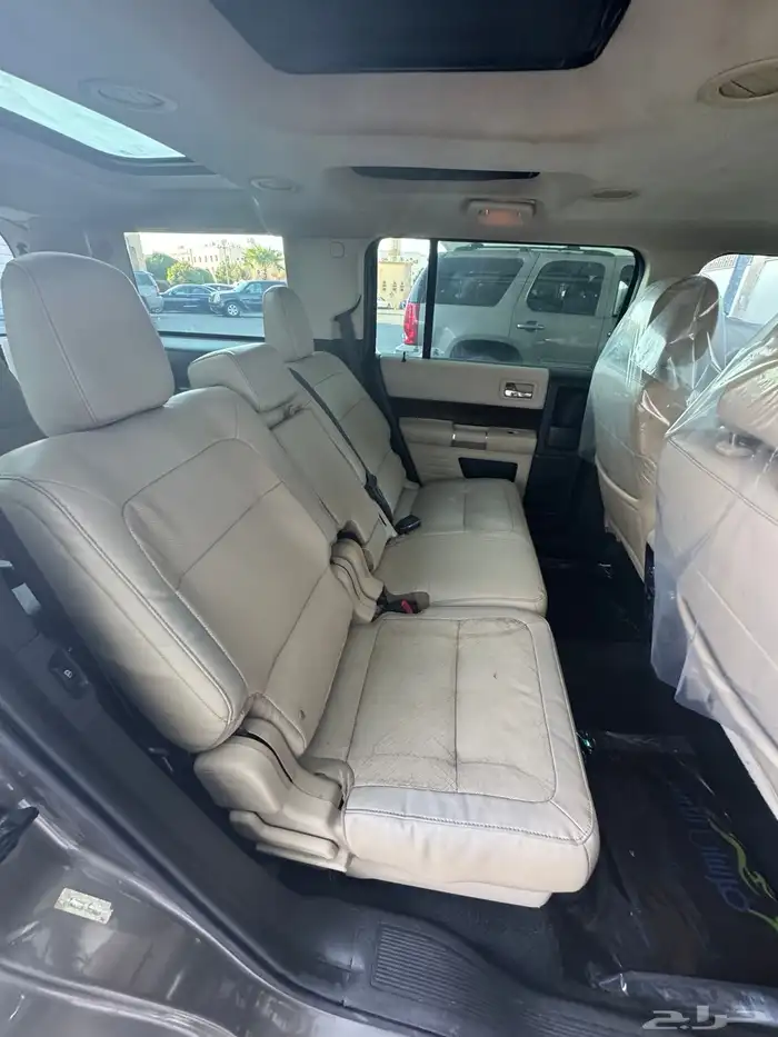 فورد فلكس فل كامل 10