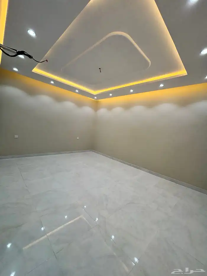 شقة تمليك للبيع في حي الخضراء 4