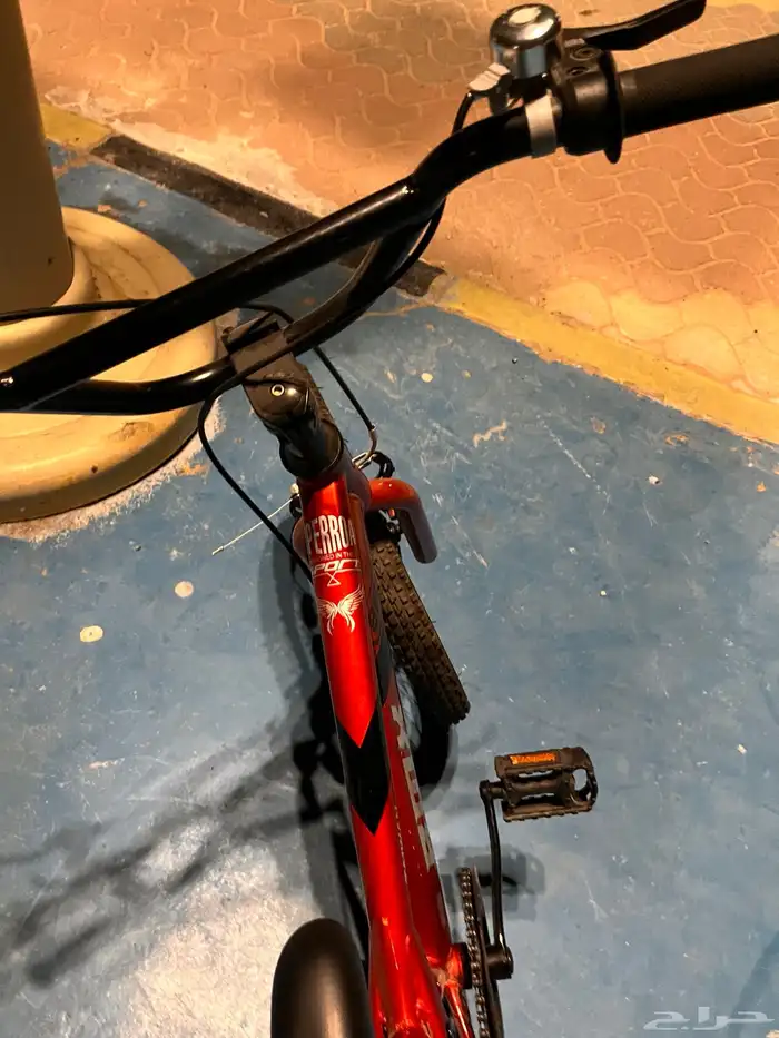 دراجة BMX شبه جديدة   مستخدمة 3 أشهر فقط بحالة ممتازة 12