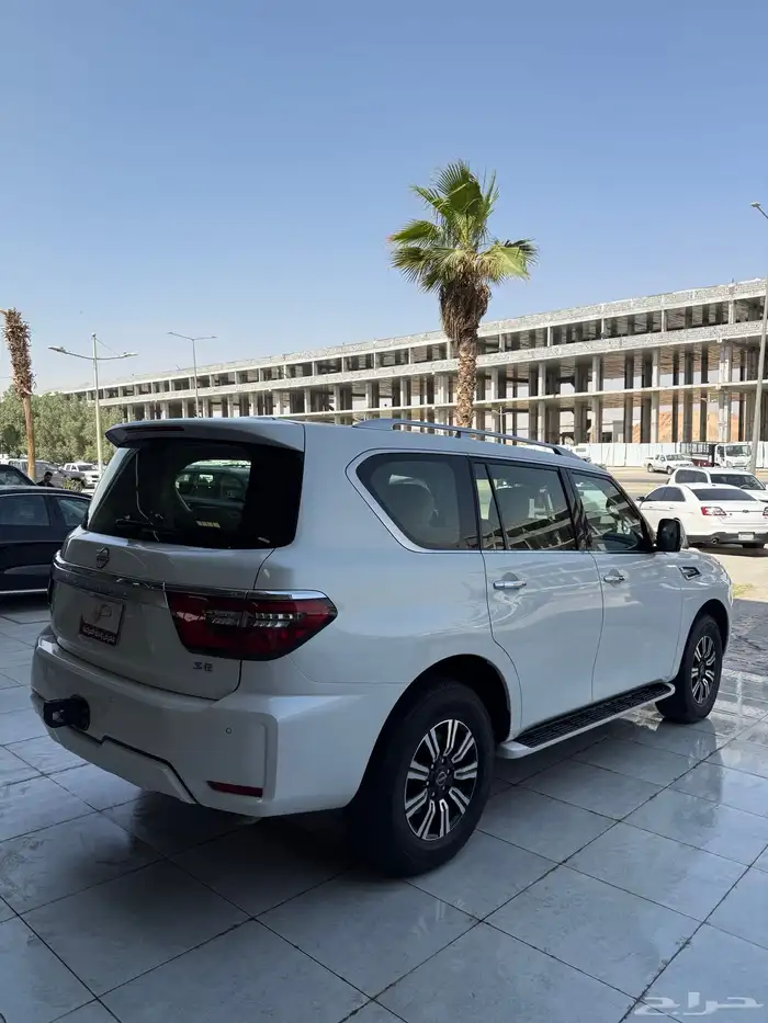 نيسان باترول SE.2.بترومين 2023 مالك اول 3