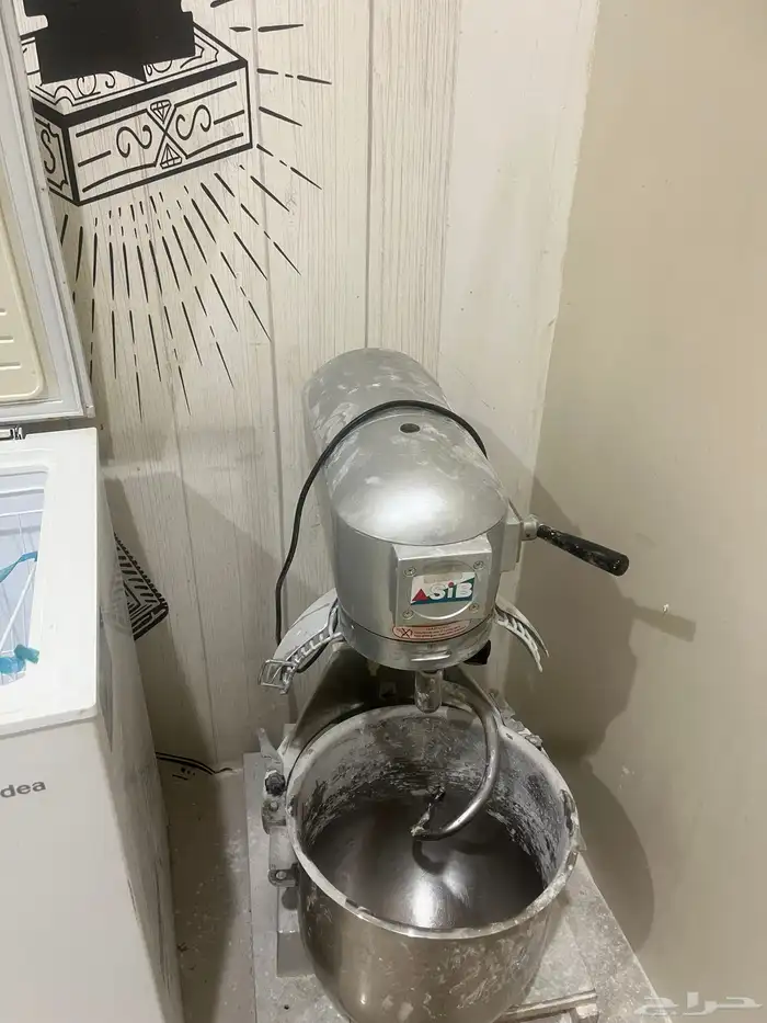 مطعم شاورما ومعجنات للبيع 0