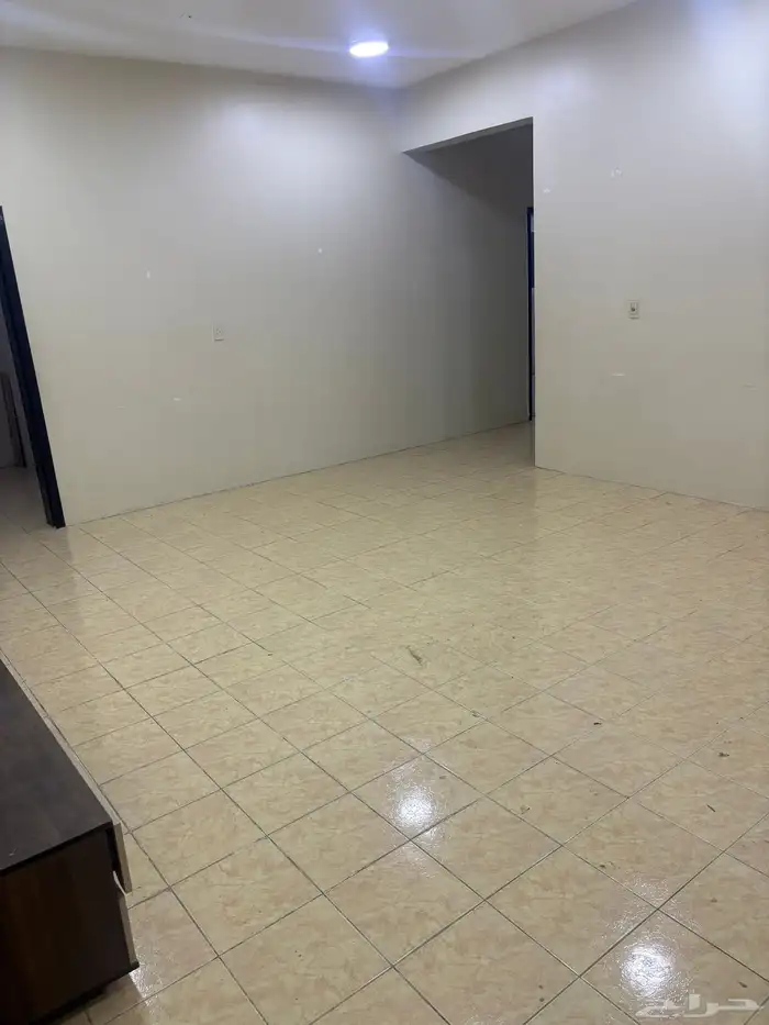 اثاث مطبخ ومكيف 6