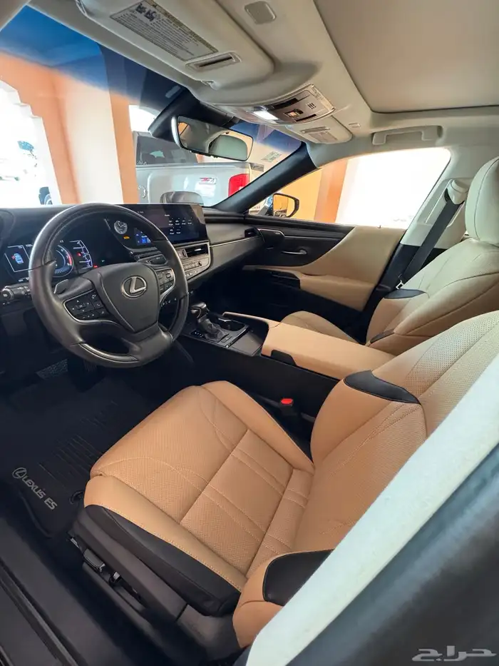لكزس ES 350 2023 فل DD 26