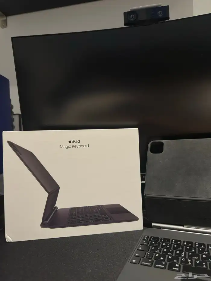 للبيع ايباد برو M1 Ipad pro و Magic keyboard ماجك كيبورد 7