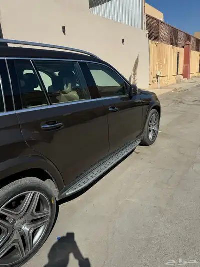 مرسيدس 500 GL 2013 index