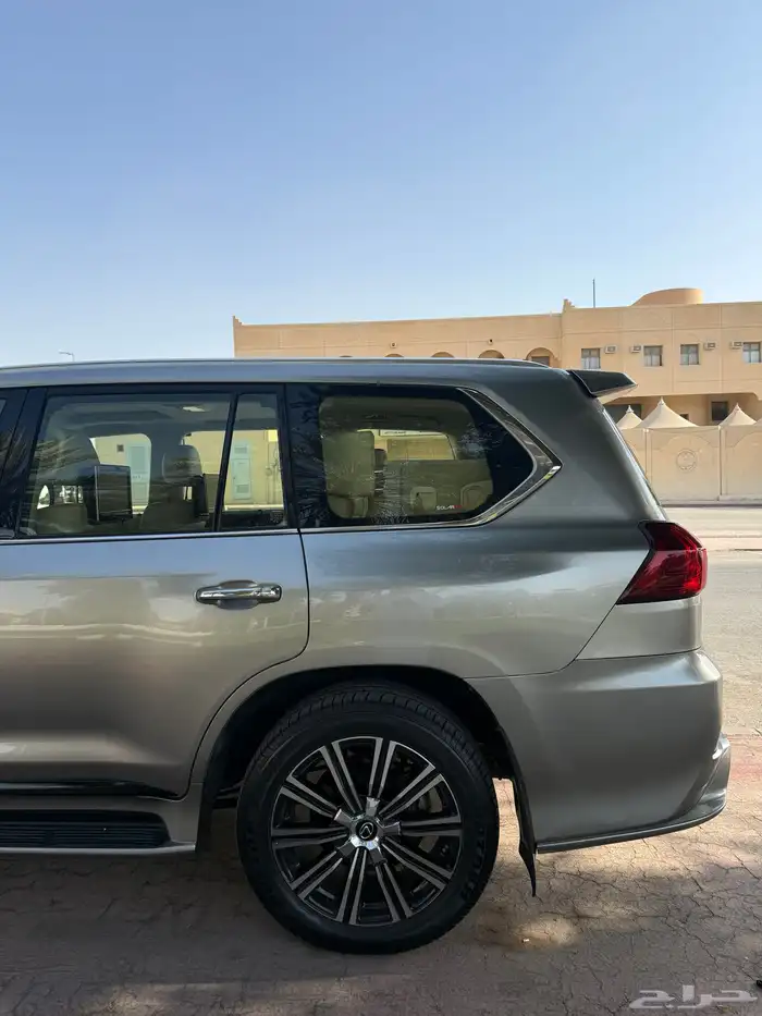 جيب لكزس 2018 0