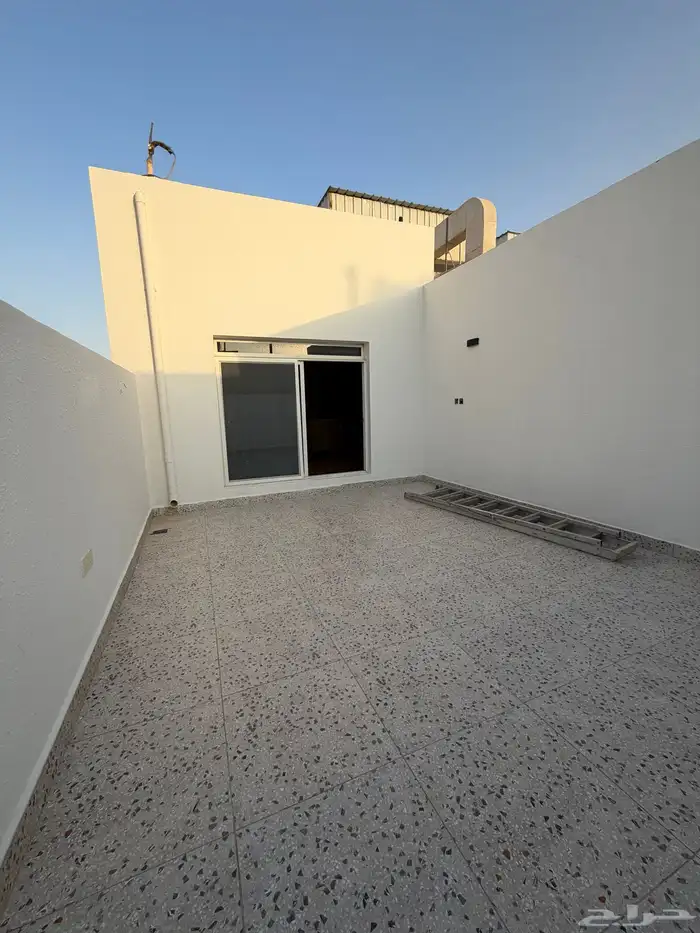 للبيع فيلا فاخرة مؤثثة بحي القدس بناء شخصي Furnished villa 22