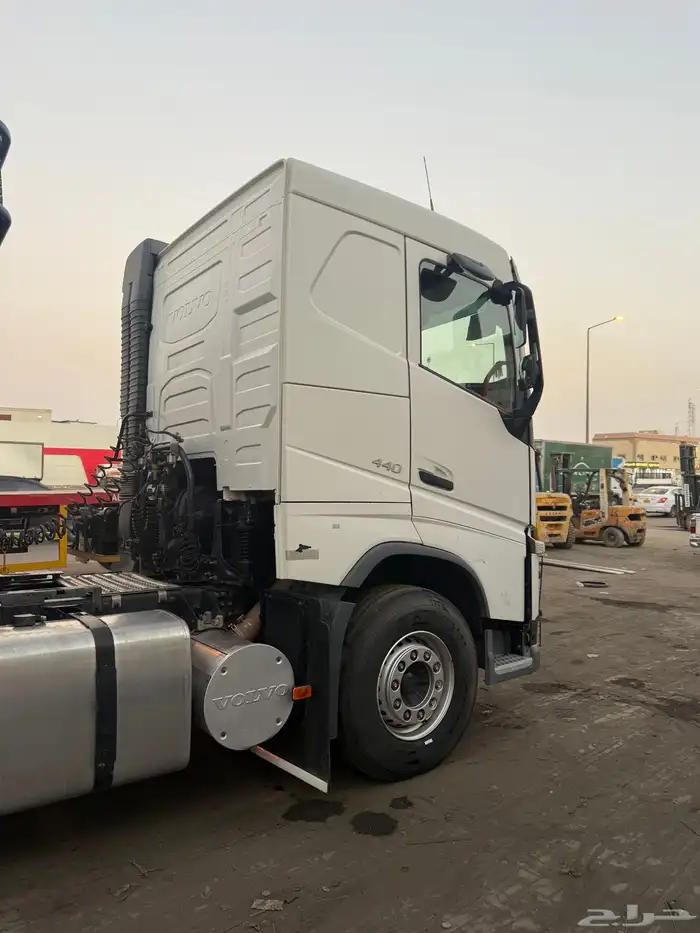 فولفو زاهد موديل 2016 0