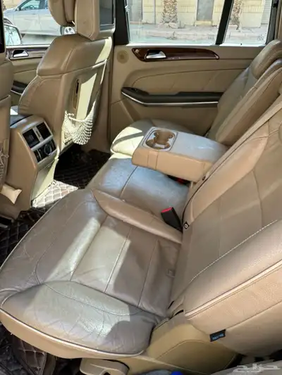 مرسيدس 500 GL 2013 index