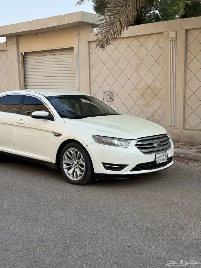 للبيع فورد تورس 2013 نص فل 7