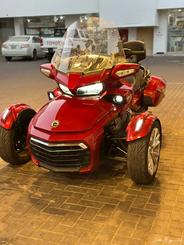 Can-Am Spyderدباب 2016 3