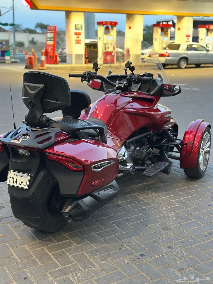 Can-Am Spyderدباب 2016 5