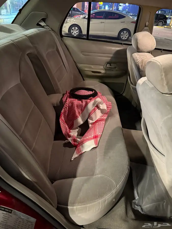 فورد فكتوريا 1998 14