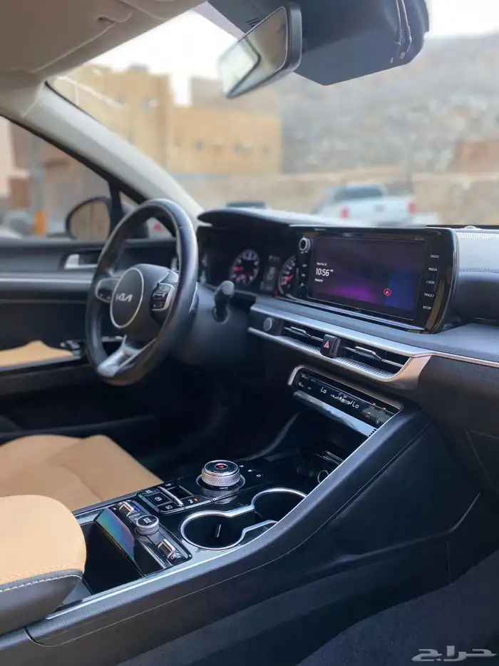 كيا فايف k5 2022 (بنزين) شبه اصفار بحالة الوكاله 4