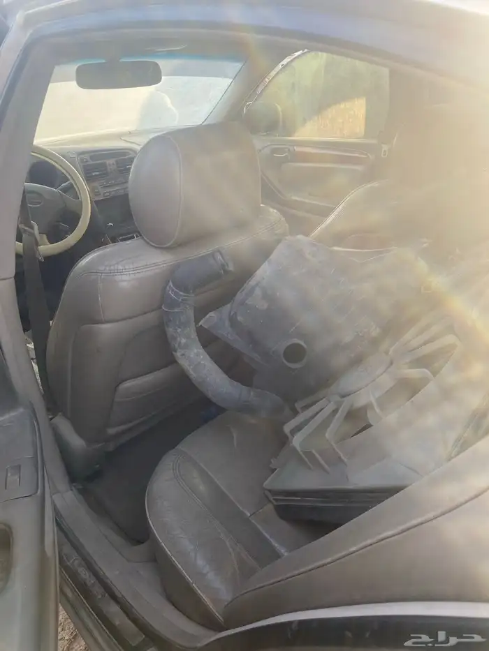 قطع غيار لكزس 300GS 3