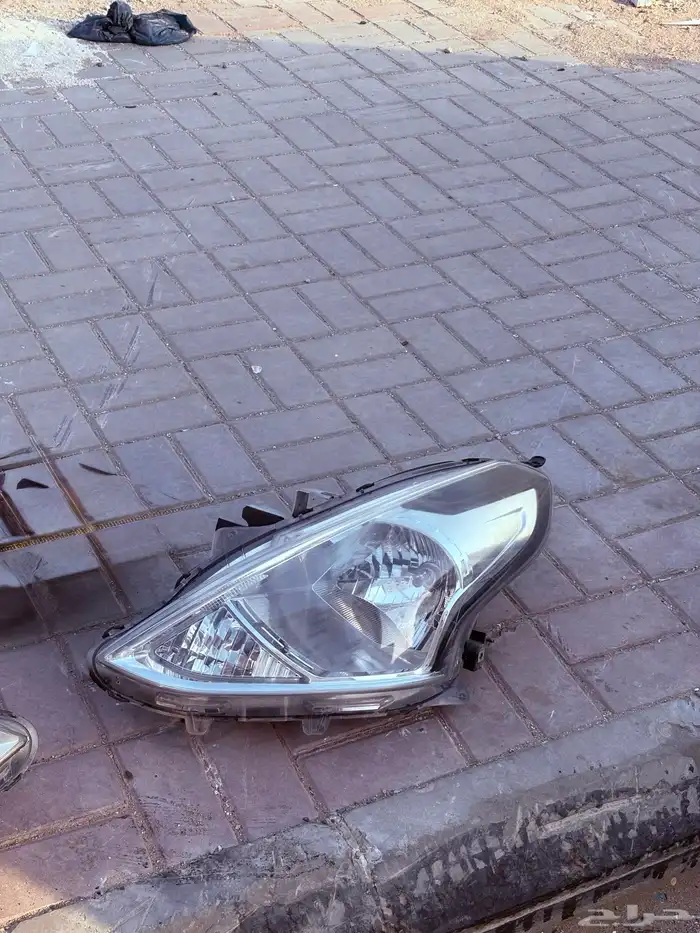 شمعات مع لمباتها صني 0