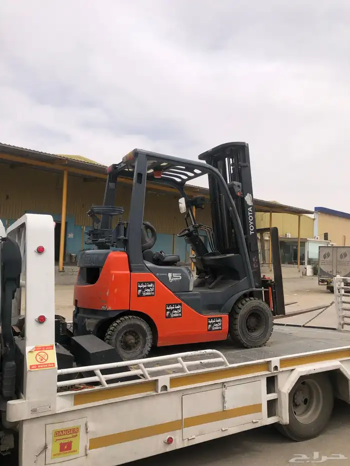 فور كلفت Forklift للايجار رافعه شوكيه 2