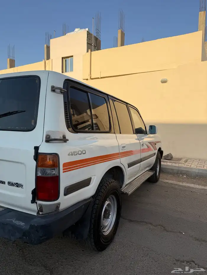 جيب GX96 على الشرط 7