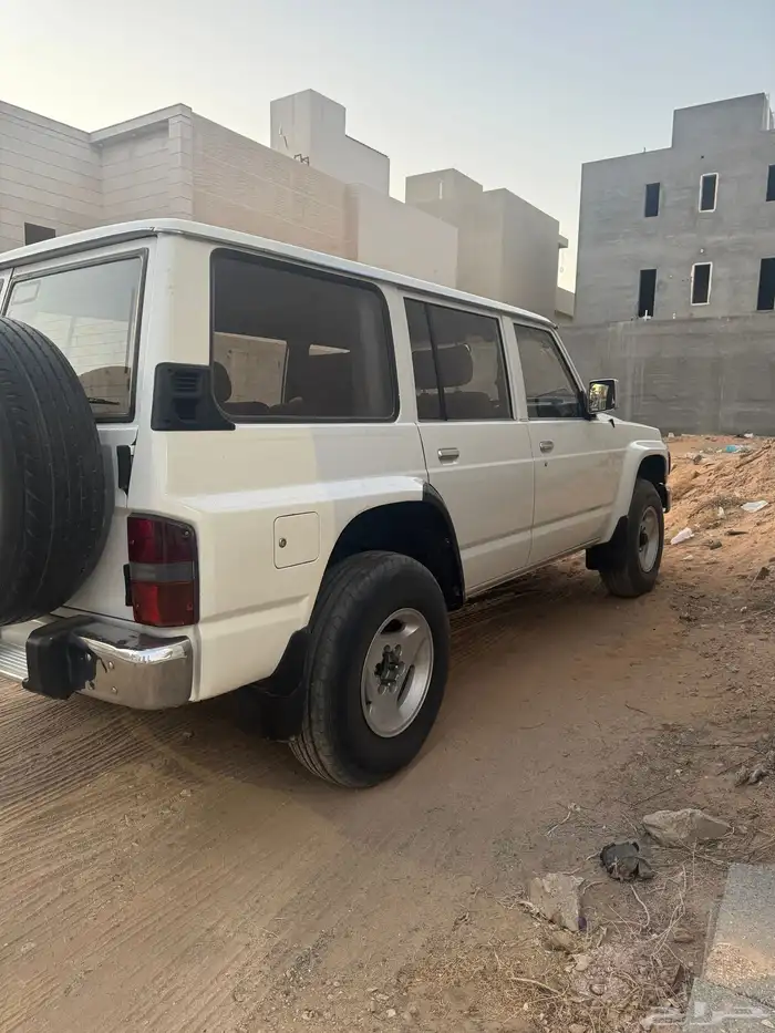 للبيع باترول صالون مكينه لكزس 430 0