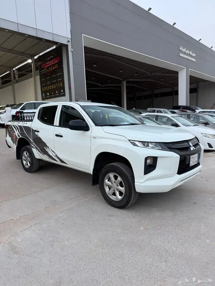 متسوبيشي 2022 2