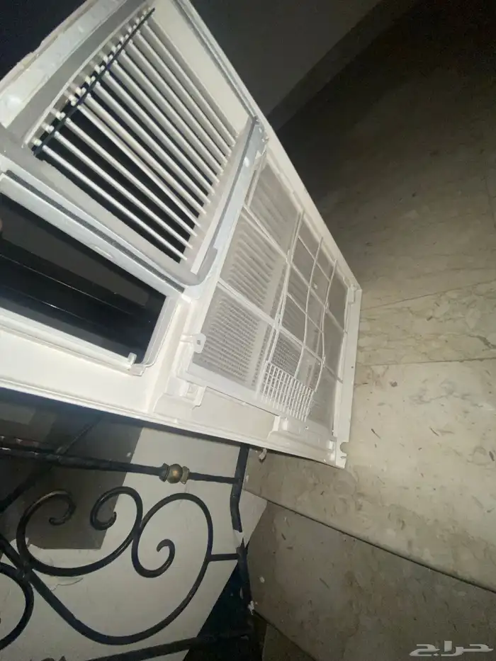 وجه كامل مع فلتر مكيف قري شباك 0