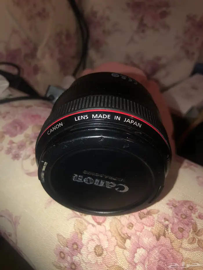 عدسة كانون فاخرة 50mm فتحة العدسة 1.2 4