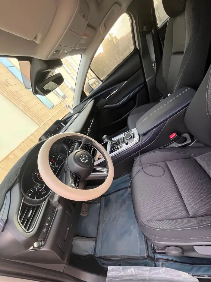 مازدا cx30((للبدل)) 4