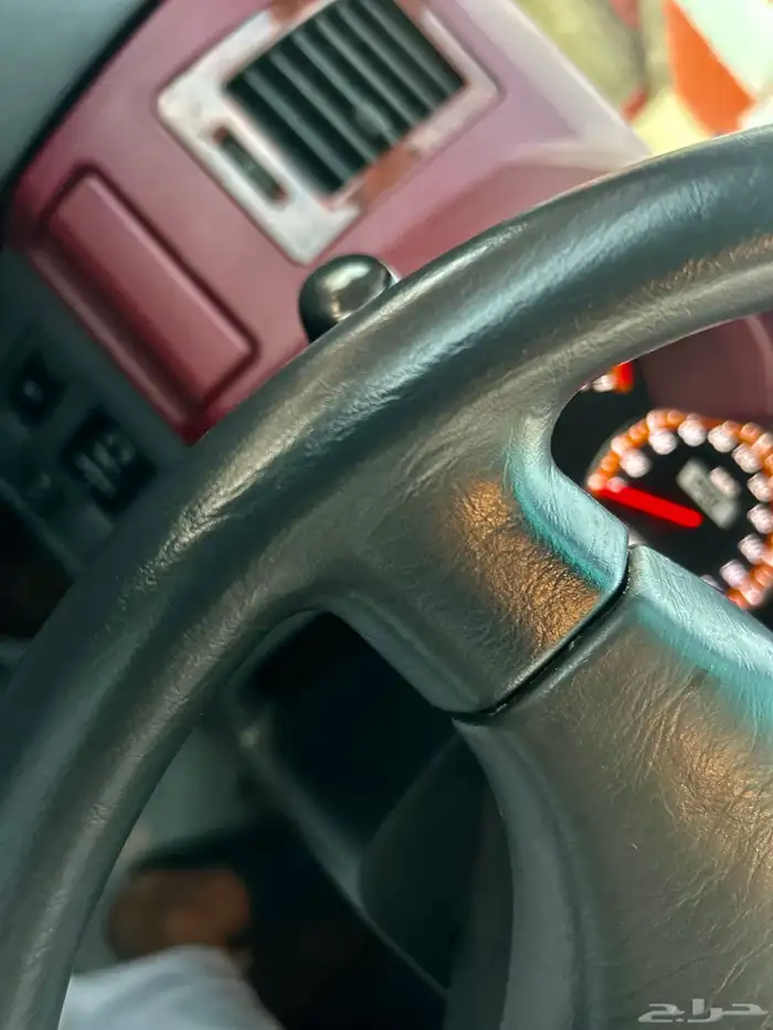 هايلوكس 2015مخزن 20