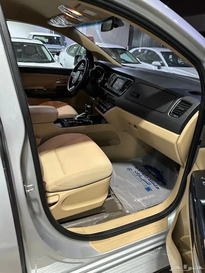 كيا كارنيفال فل 2020 تم البيع 38