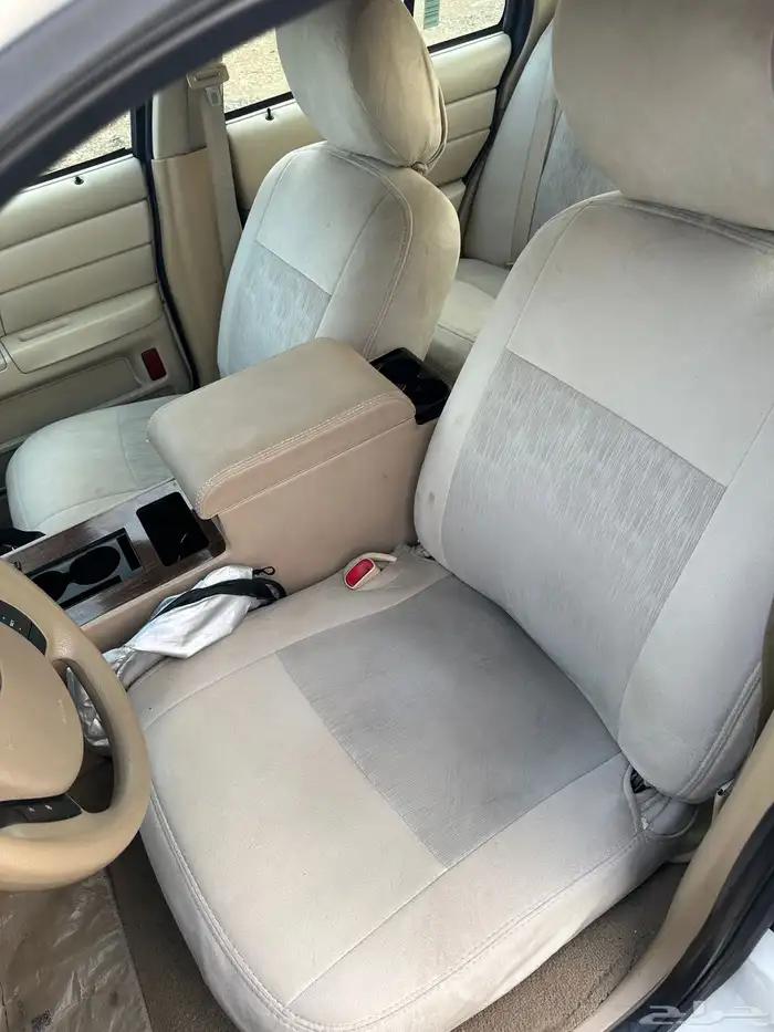 فورد كراون فاكتوريا 2011 16