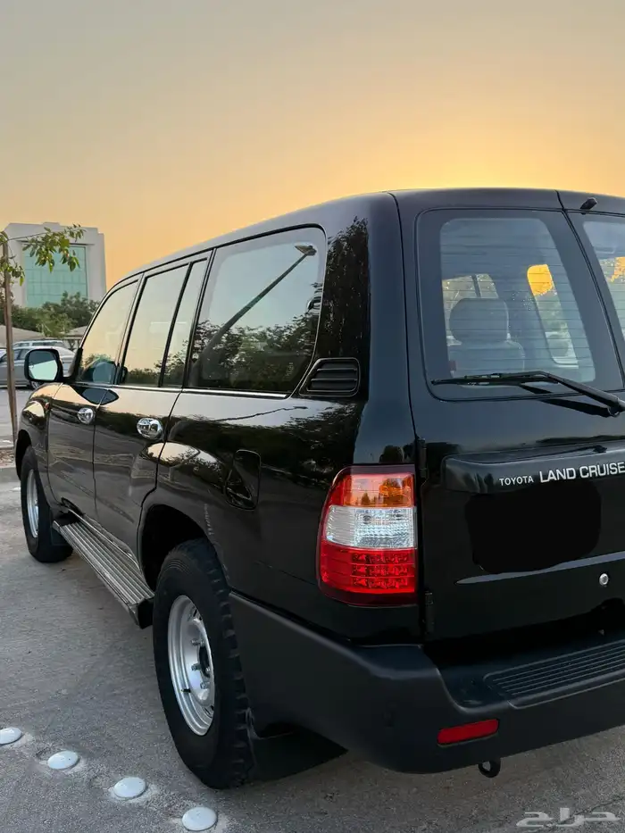 لاندكروزر جي 2007 سعودي اسود 6