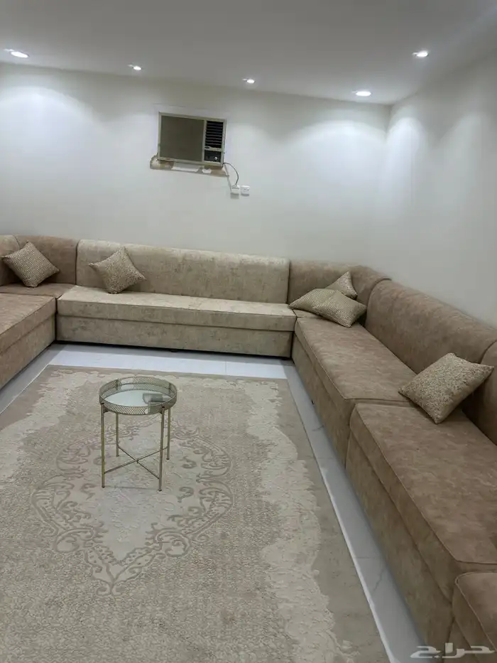 كنب للبيع نظيف 2