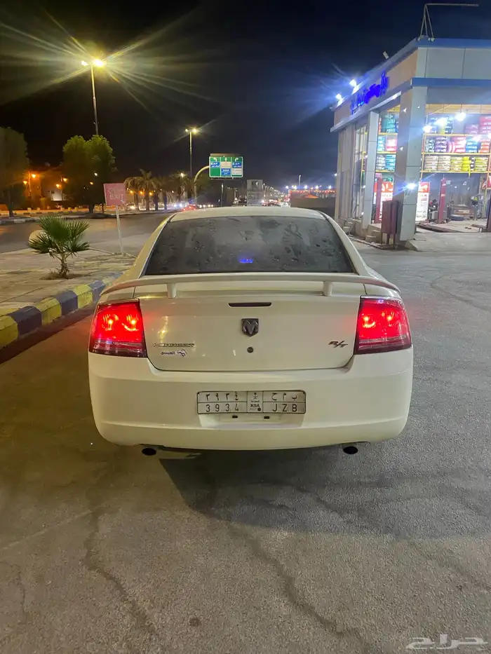 دودج تشارجر 2006 RT 8 سلندر 0