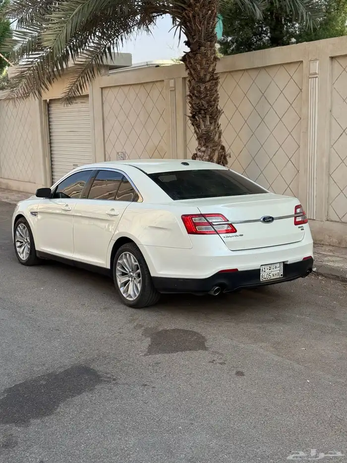 للبيع فورد تورس 2013 نص فل 5