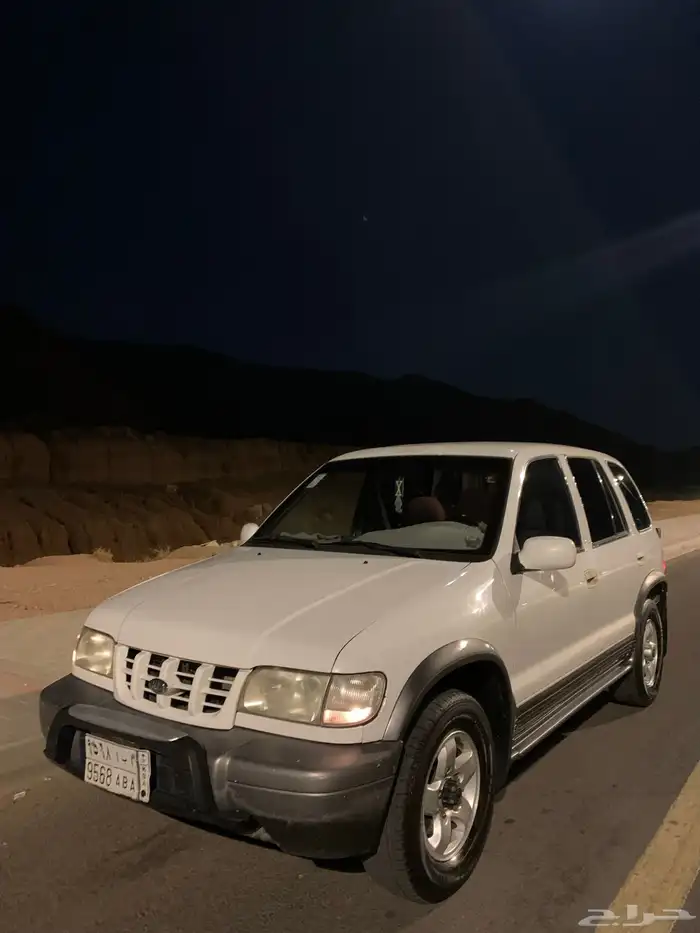 للبيع جيب كيا 2001 بودي وكاله ممشى قليل 3